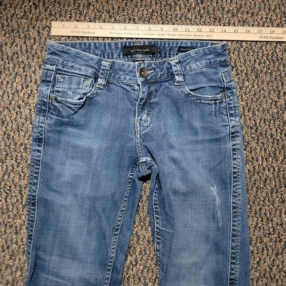 Vintage Calvin Klein Lean Bootcut Blue Jeans Size 4 EUC - Picture 10 of 16